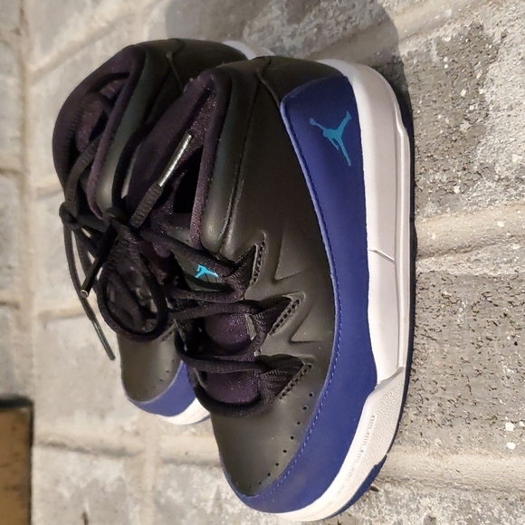 Boys shoes size 7c sneakers high top black blue white - Picture 4 of 8